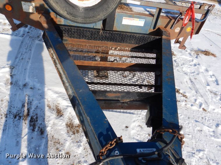 image for item MJ9977 2014 PJ Trailers  equipment trailer