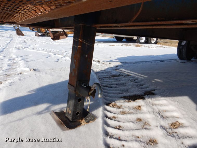 image for item MJ9977 2014 PJ Trailers  equipment trailer