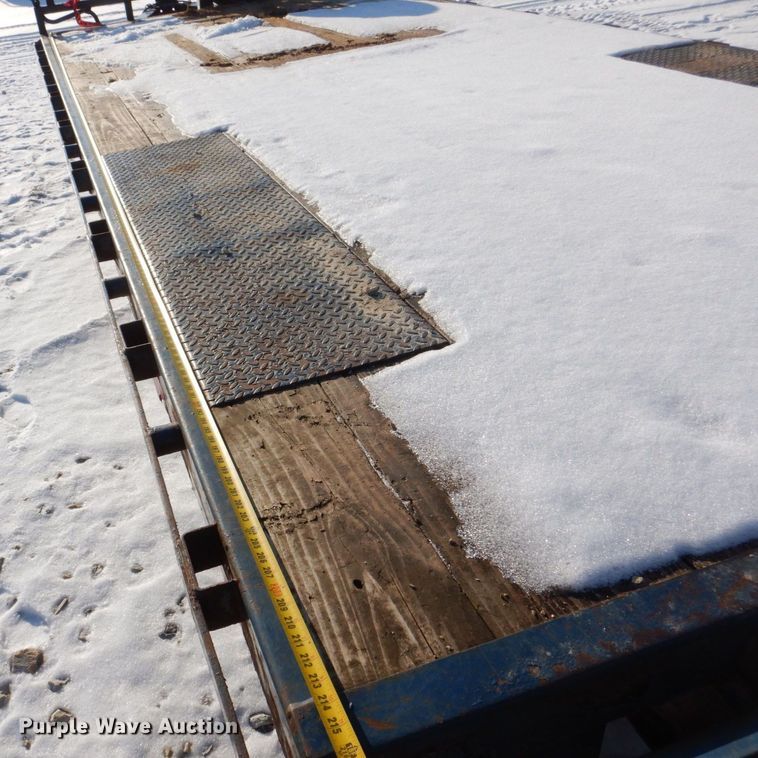 image for item MJ9977 2014 PJ Trailers  equipment trailer