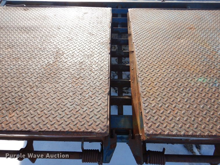 image for item MJ9977 2014 PJ Trailers  equipment trailer