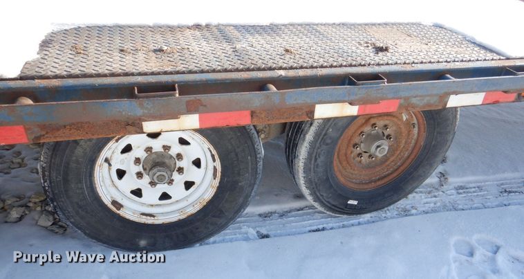 image for item MJ9977 2014 PJ Trailers  equipment trailer