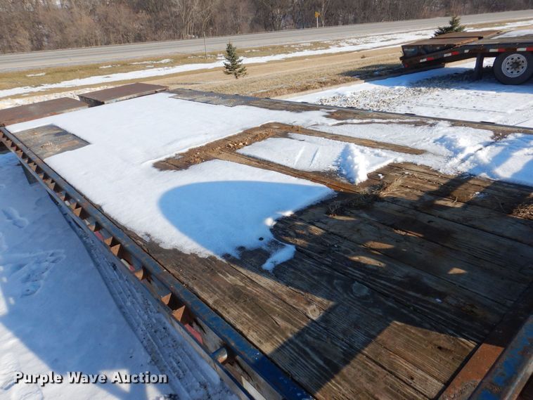 image for item MJ9977 2014 PJ Trailers  equipment trailer