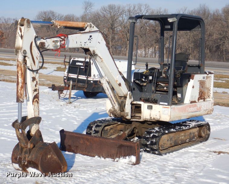 image for item MJ9979 1997 Bobcat 331  mini excavator