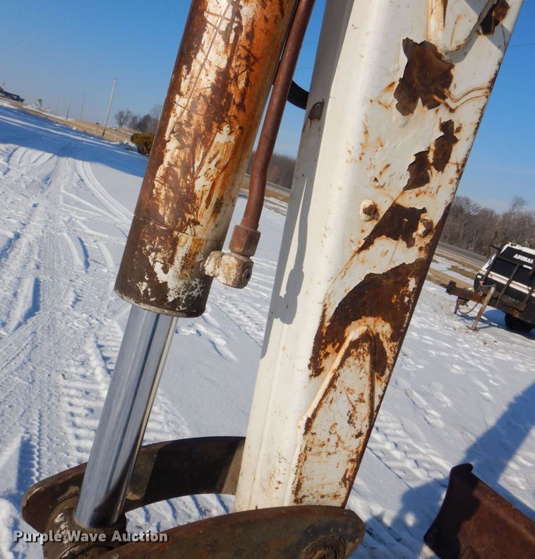 image for item MJ9979 1997 Bobcat 331  mini excavator