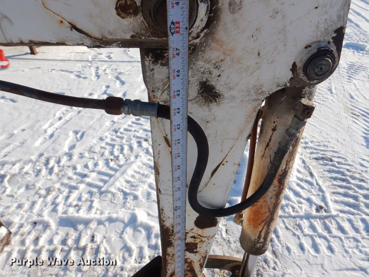 image for item MJ9979 1997 Bobcat 331  mini excavator