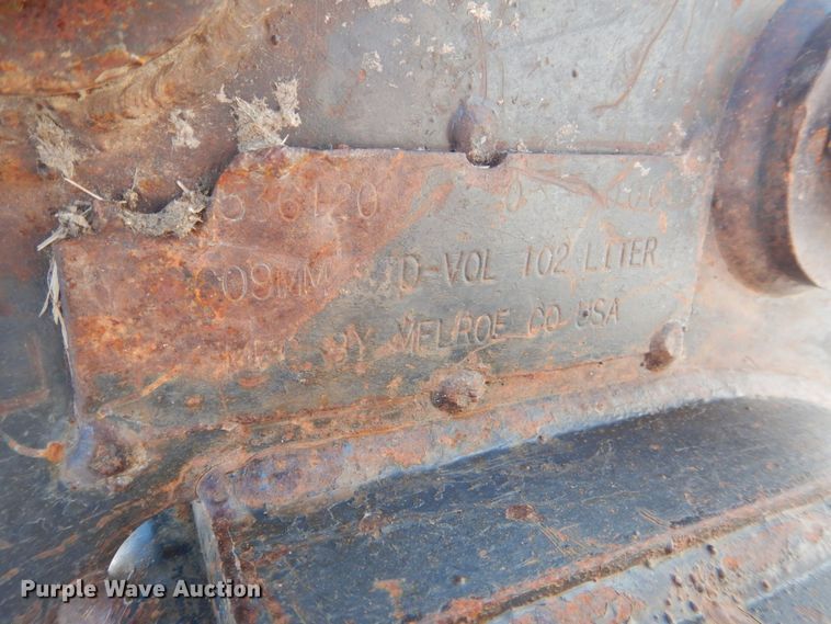 image for item MJ9979 1997 Bobcat 331  mini excavator