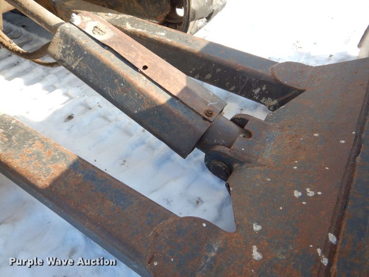 image for item MJ9979 1997 Bobcat 331  mini excavator