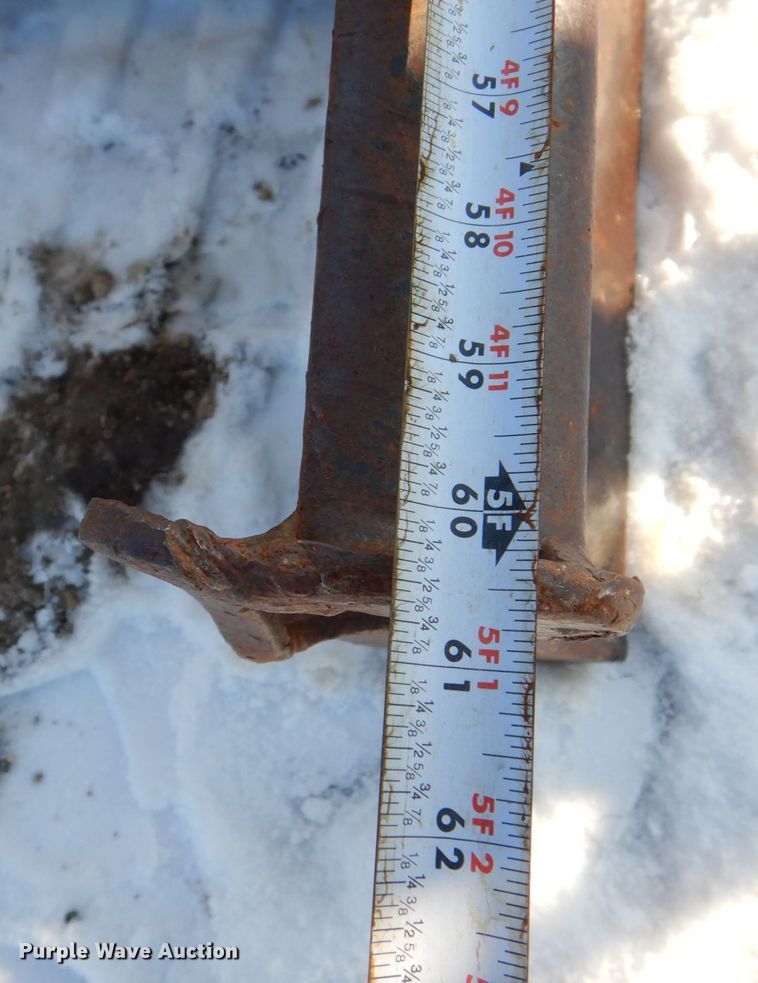 image for item MJ9979 1997 Bobcat 331  mini excavator