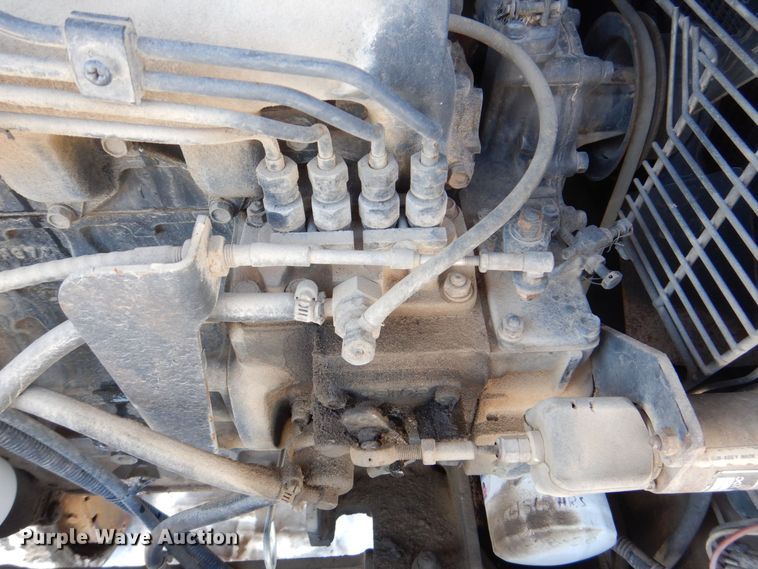 image for item MJ9979 1997 Bobcat 331  mini excavator