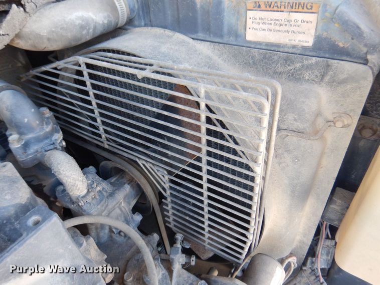 image for item MJ9979 1997 Bobcat 331  mini excavator