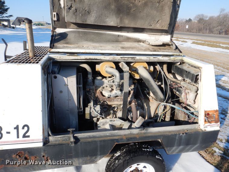 image for item MJ9980 1994 Airman PDS185S  air compressor