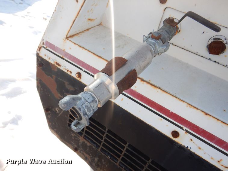 image for item MJ9980 1994 Airman PDS185S  air compressor