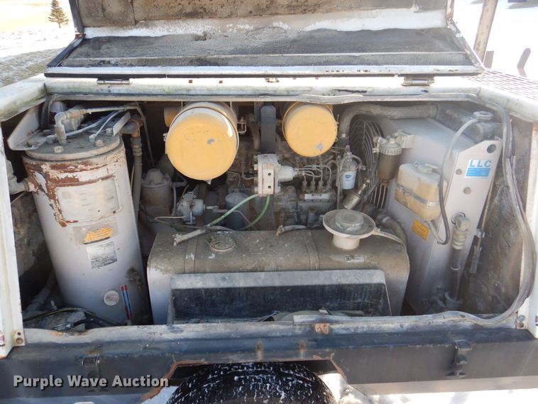 image for item MJ9980 1994 Airman PDS185S  air compressor