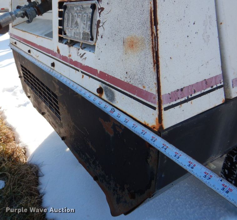 image for item MJ9980 1994 Airman PDS185S  air compressor