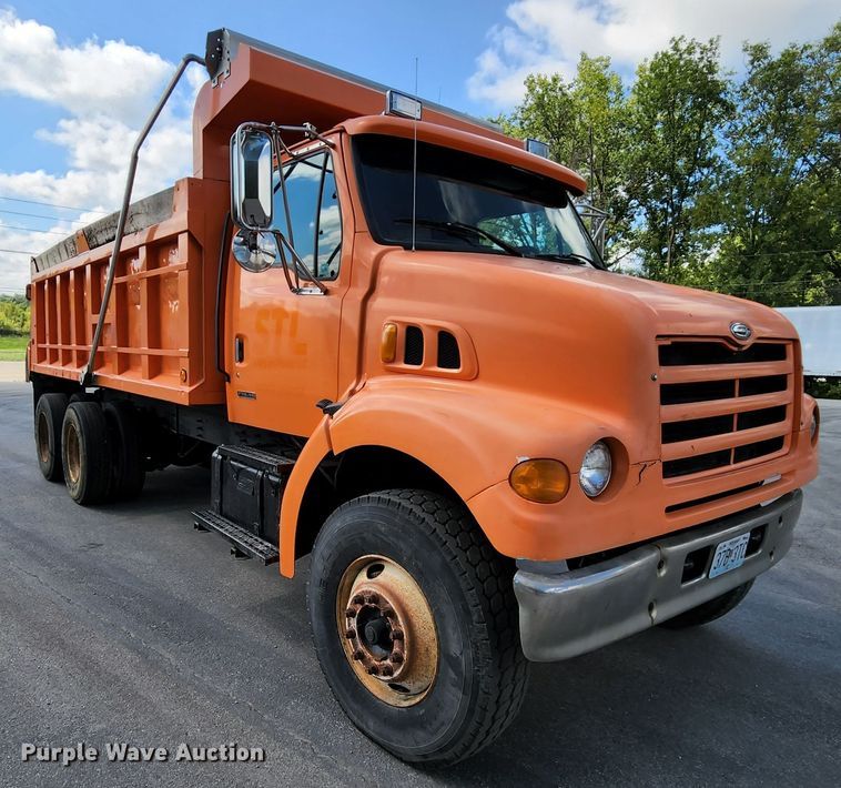 image for item MK9179 1999 Sterling LT7501  dump truck