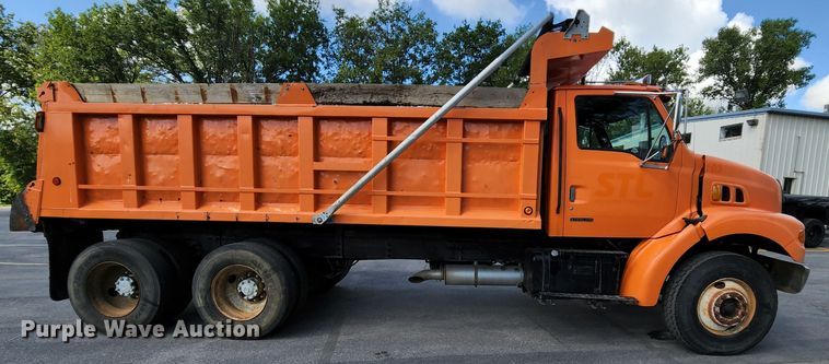 image for item MK9179 1999 Sterling LT7501  dump truck