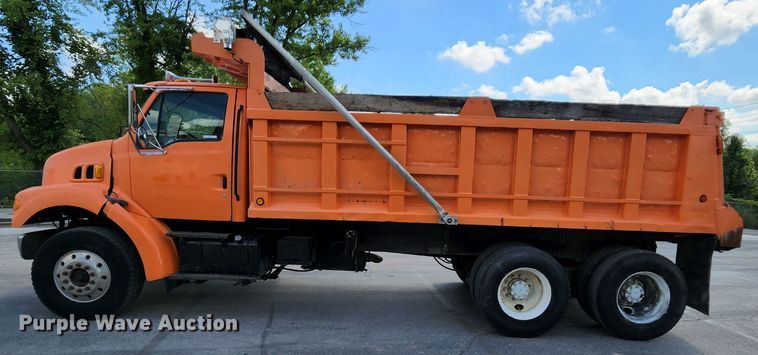 image for item MK9179 1999 Sterling LT7501  dump truck