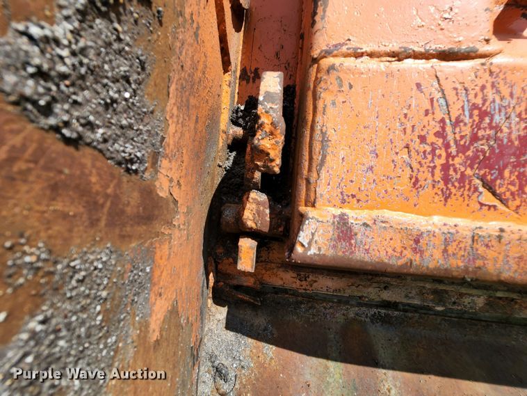 image for item MK9179 1999 Sterling LT7501  dump truck