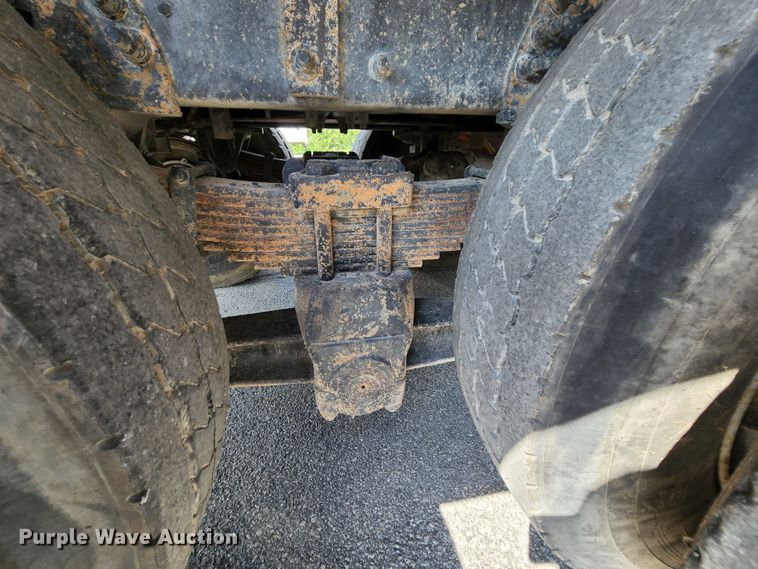 image for item MK9179 1999 Sterling LT7501  dump truck