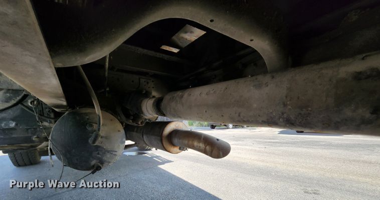 image for item MK9179 1999 Sterling LT7501  dump truck