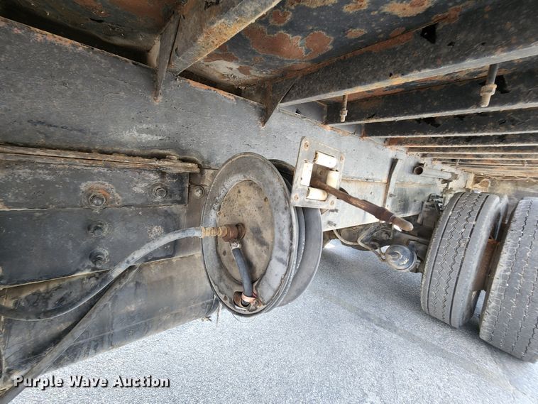 image for item MK9179 1999 Sterling LT7501  dump truck