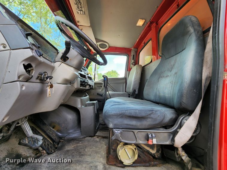 image for item MK9179 1999 Sterling LT7501  dump truck