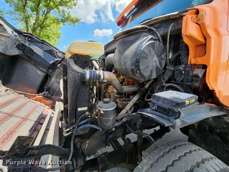 image for item MK9179 1999 Sterling LT7501  dump truck