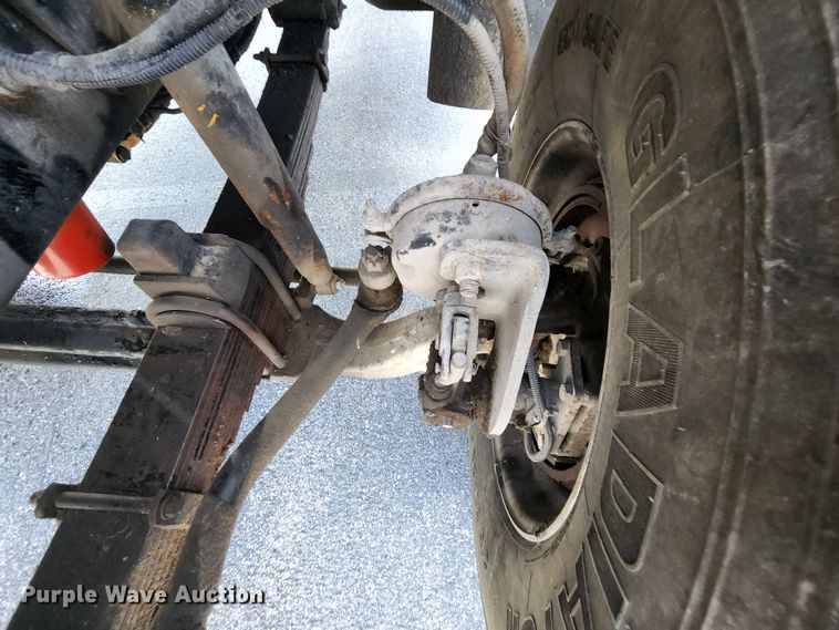 image for item MK9179 1999 Sterling LT7501  dump truck