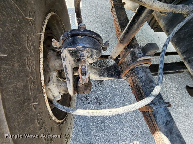 image for item MK9179 1999 Sterling LT7501  dump truck