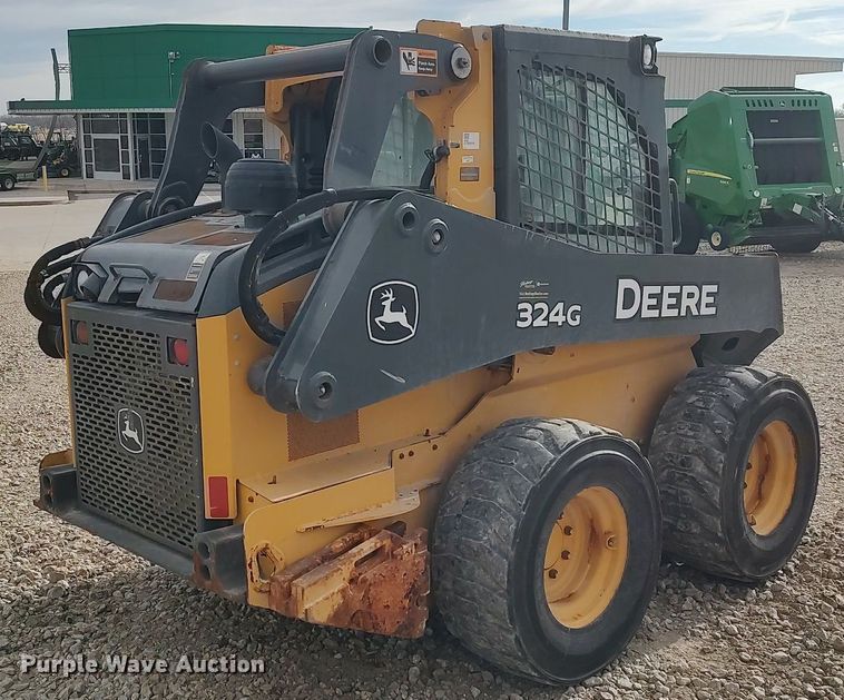 image for item MM9965 2019 John Deere 325G  skid steer loader