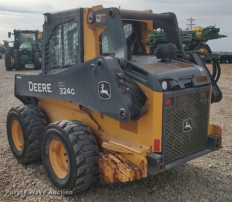 image for item MM9965 2019 John Deere 325G  skid steer loader