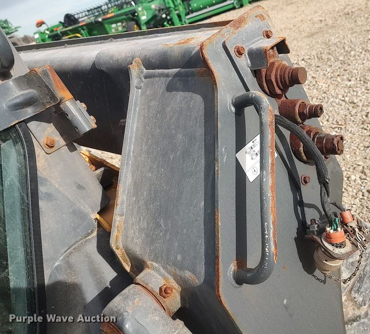 image for item MM9965 2019 John Deere 325G  skid steer loader