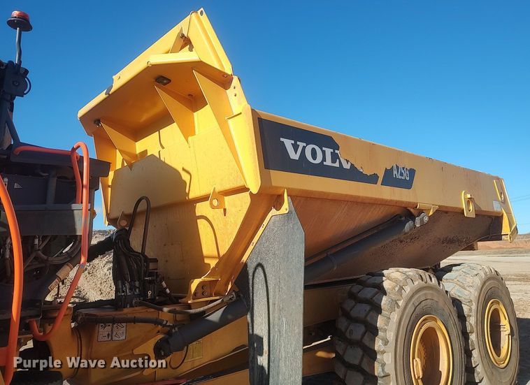 image for item MN9026 2019 Volvo A25G  haul truck