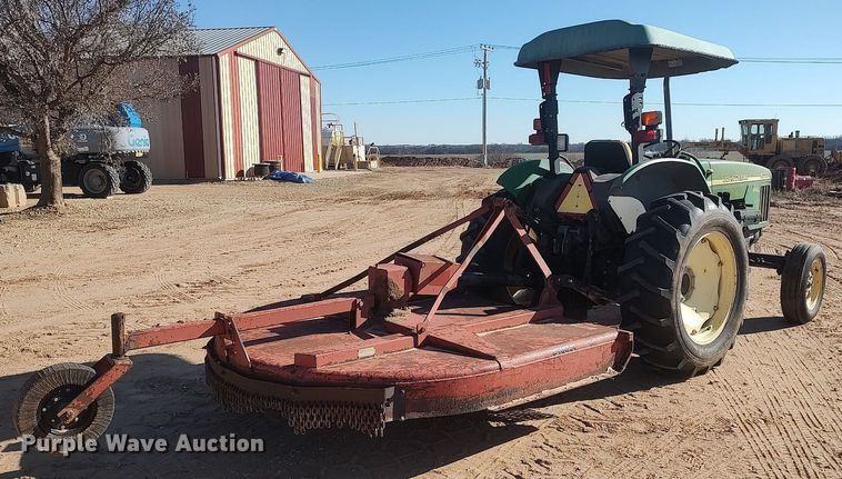 image for item MN9027 2002 John Deere 5220  tractor