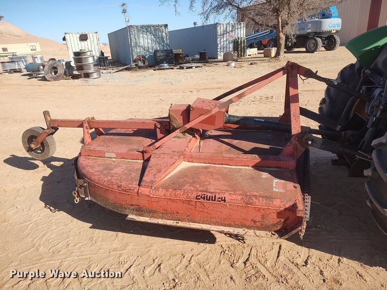 image for item MN9027 2002 John Deere 5220  tractor