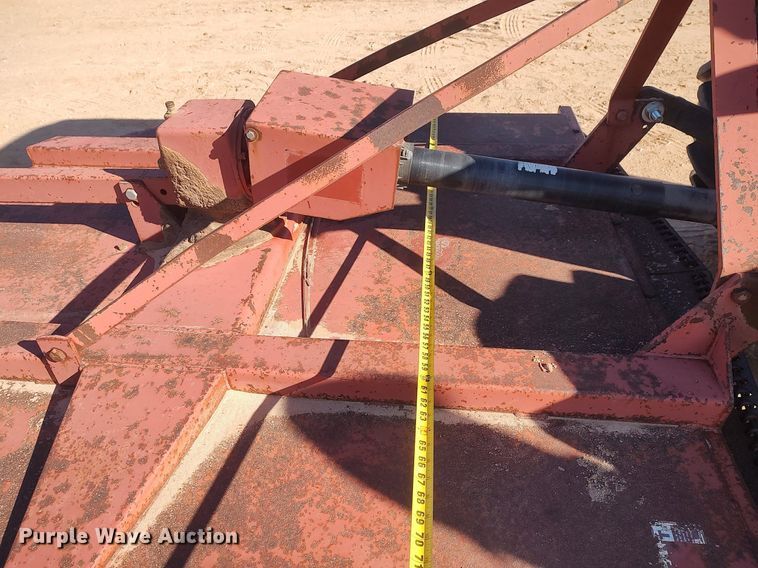 image for item MN9027 2002 John Deere 5220  tractor