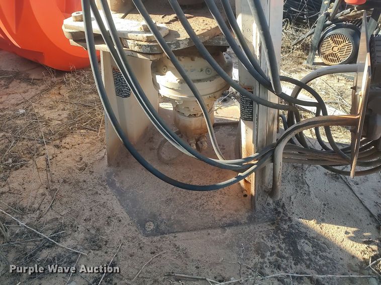 image for item MN9029 Peterson SL3  crane