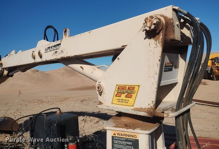 image for item MN9029 Peterson SL3  crane