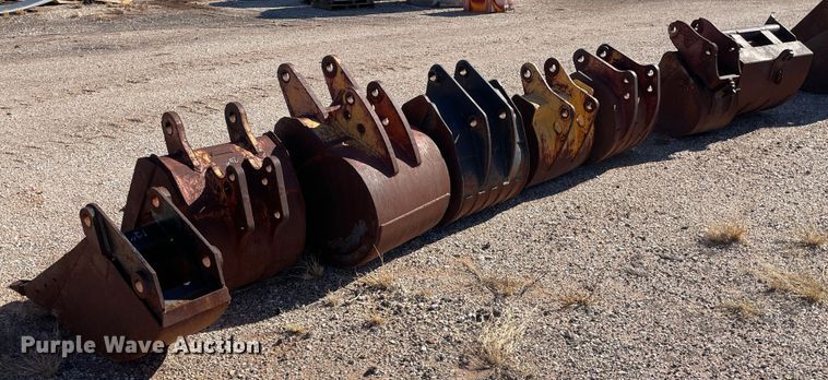 image for item MP9070 (8) backhoe buckets