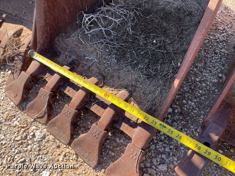 image for item MP9070 (8) backhoe buckets