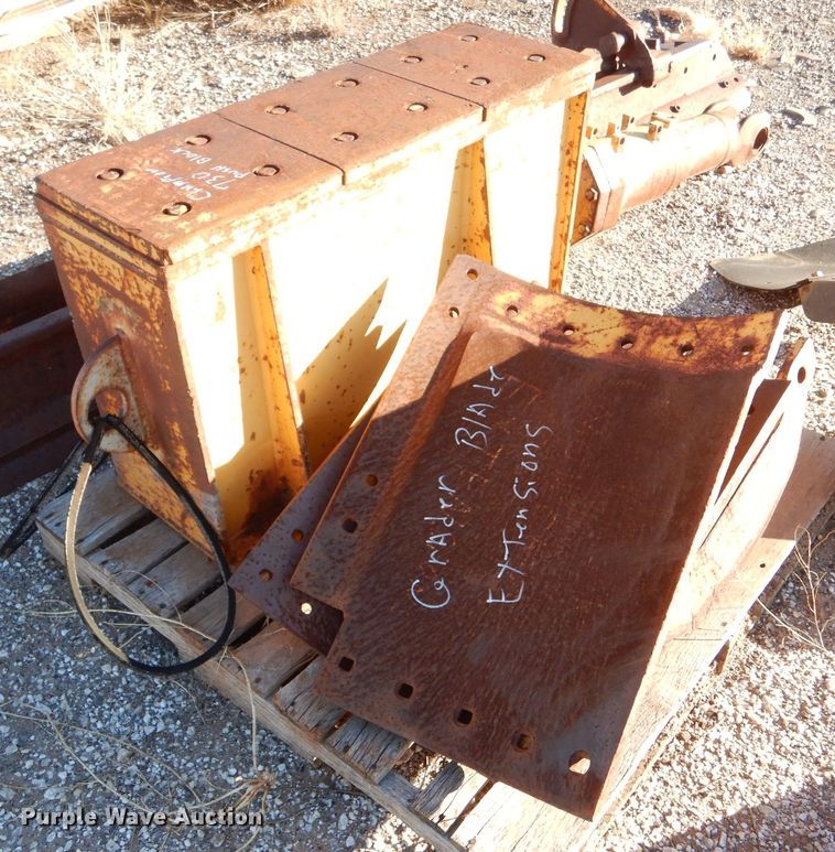 image for item MP9080 Motor grader attachments