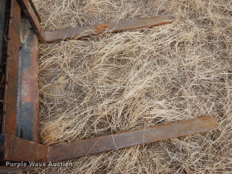 image for item MR9665 Bobcat  skid steer forks