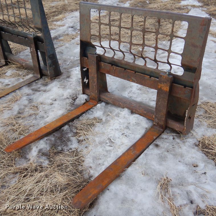 image for item MR9702 Bobcat  skid steer forks