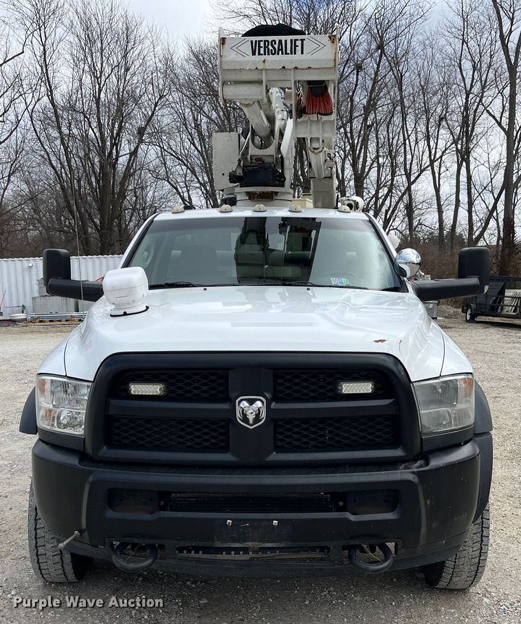 image for item MW9456 2016 Dodge Ram 5500HD  bucket truck