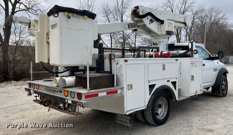 image for item MW9456 2016 Dodge Ram 5500HD  bucket truck