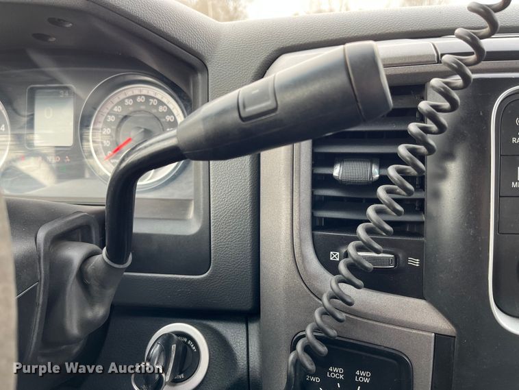 image for item MW9456 2016 Dodge Ram 5500HD  bucket truck