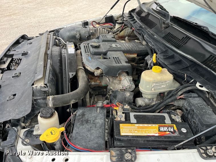 image for item MW9456 2016 Dodge Ram 5500HD  bucket truck