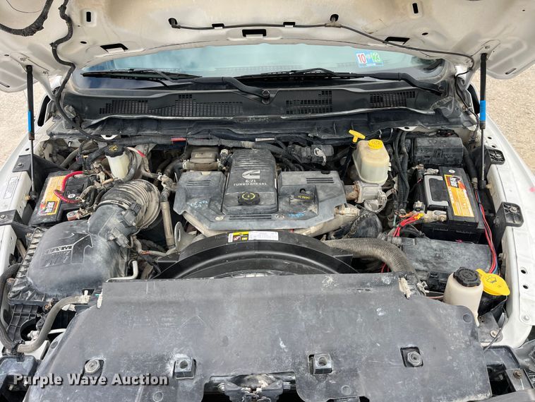 image for item MW9456 2016 Dodge Ram 5500HD  bucket truck