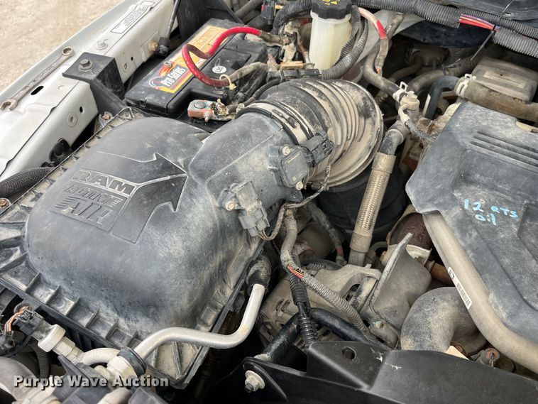 image for item MW9456 2016 Dodge Ram 5500HD  bucket truck