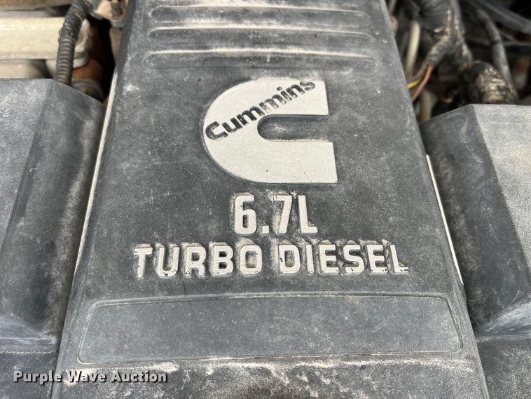 image for item MW9456 2016 Dodge Ram 5500HD  bucket truck